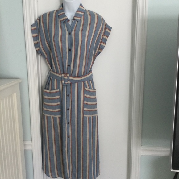 Monteaux Dresses & Skirts - Classic “Monteaux” Shirtdress